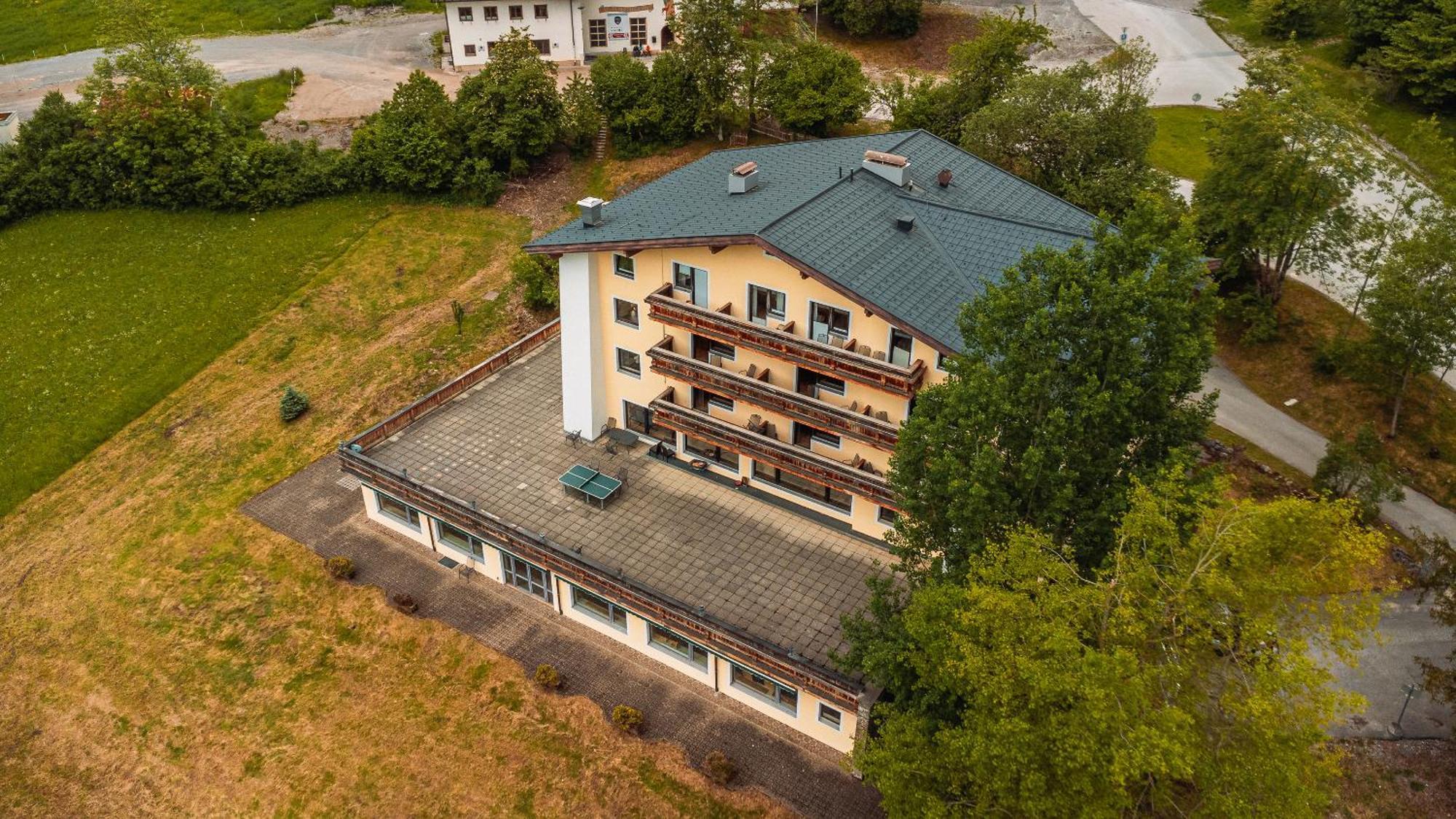 Hahnenkamm Hostel Reutte Luaran gambar
