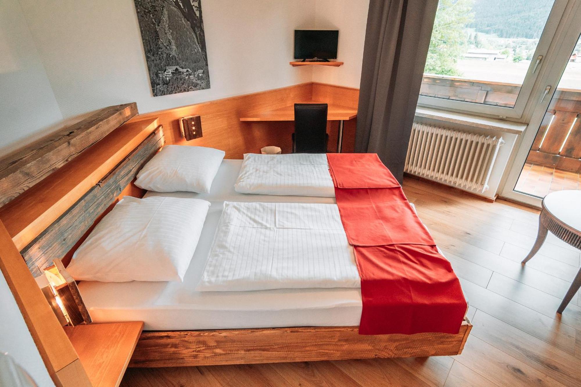 Hahnenkamm Hostel Reutte Bilik gambar